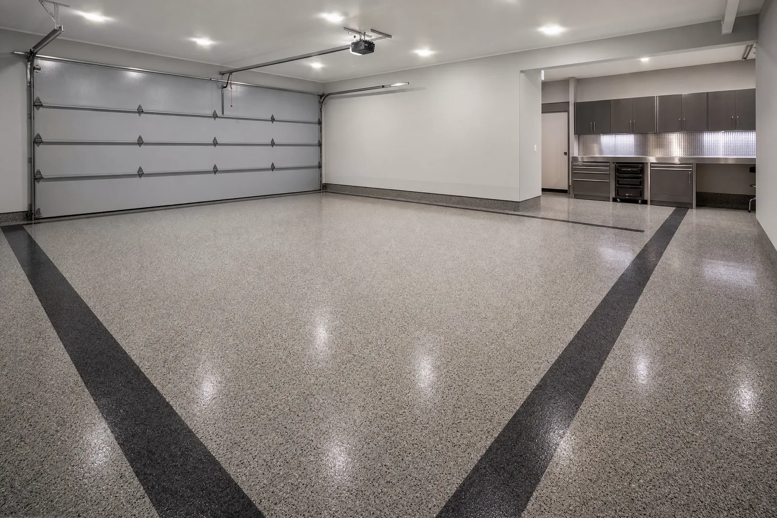 Two-zone floor with charcoal border stripe